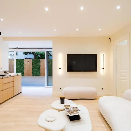 Διαμέρισμα 3bdr Cocoon In Martinez Avec Jardin Prive & Design Contemporain A 5 Min De La Croisette *