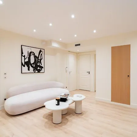 3bdr Cocoon In Martinez Avec Jardin Prive & Design Contemporain A 5 Min De La Croisette *